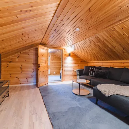 Luxurious Levin Lepola - Also Own Private Lapland Hut *